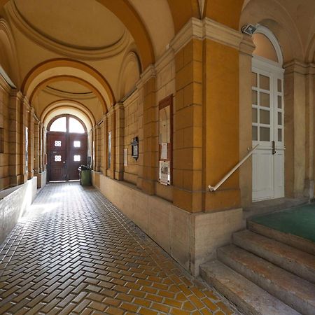 Fewo Oktogon Budapest Esterno foto